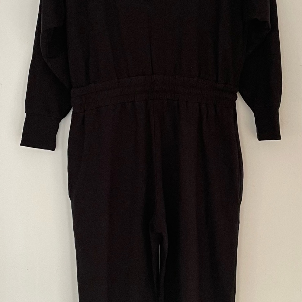 Smash Tess Elevate Everyday Jumpsuit Black Smal One Piece Minimalist Athleisure - Picture 2 of 6